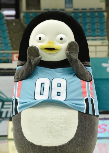 (사진=펭수 팬클럽사이트 캡쳐)