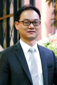 시어터 웨딩으로 라마다 명성 높일 것” < 인천 < 사람과 사람 < 기사본문 - 기호일보 - 아침을 여는 신문 시어터 웨딩으로 라마다 명성 높일 것” < 인천 < 사람과 사람 < 기사본문 - 기호일보 - 아침을 여는 신문