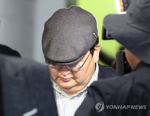 경찰 조사 마친 도르지 몽골 헌법재판소장. /사진 = 연합뉴스