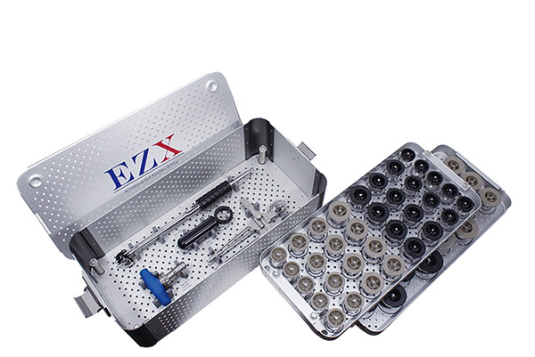인공고관절 비구컵을 제거하는 의료기기 ‘EZX’.