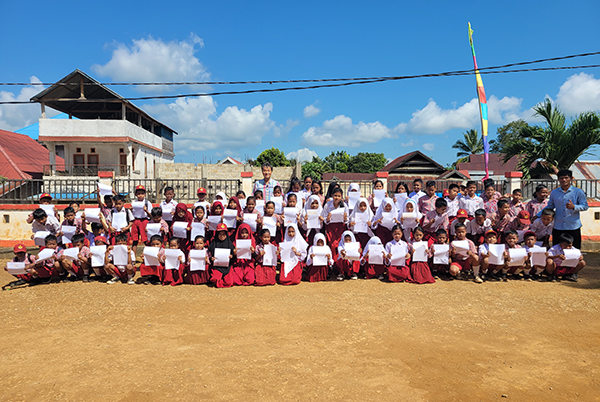 용머리초교가 교류 중인 인도네시아 찌아찌아 한글학교 학생들.
