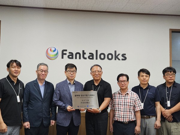 강해수 인천중기청장, 산업용 모니터 전문 제조기업 ㈜판타룩스 방문 - 뉴스 썸네일 이미지