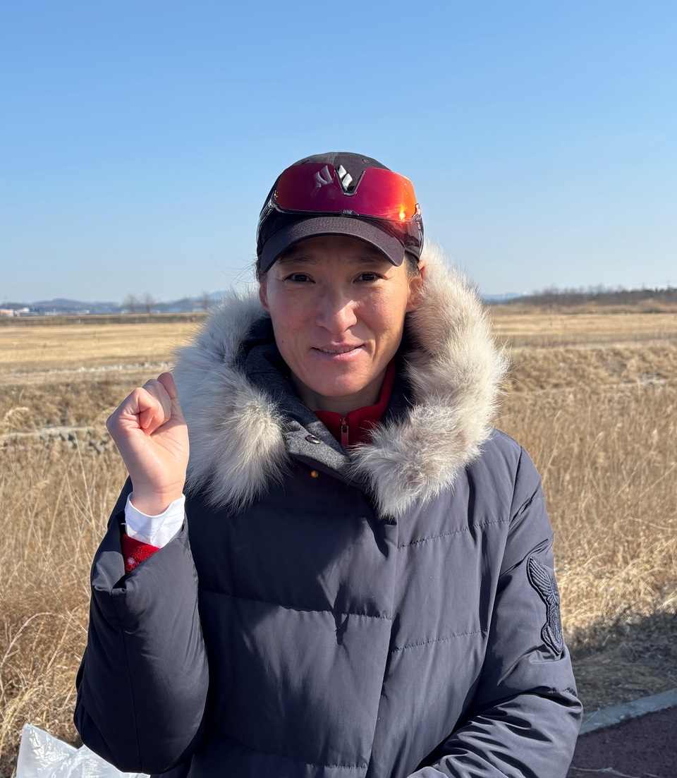 [2026 화성 궁평항 동계훈련 마라톤대회] "동계 훈련 최적의 코스였어요"…32㎞ 여자 1위 류승화