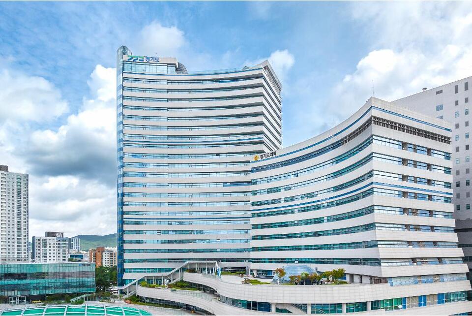 경기도, 공공기관 28곳 178명 선발...'2026년 제1회 통합채용시험' 응시원... - 뉴스 썸네일 이미지