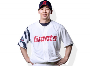 kt 위즈 외야수 이정훈 <b>영입</b> 투수 <b>박세진</b>은 <b>롯데</b>로 보내