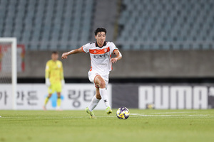 화성FC <b>박주영</b>, 생애 첫 <b>K리그</b> 라운드 <b>MVP</b>