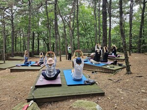 가천대 길병원 인천권역암생존자통합지지센터, ‘2025년도 암생존자 산림치유프로그램’ 성료